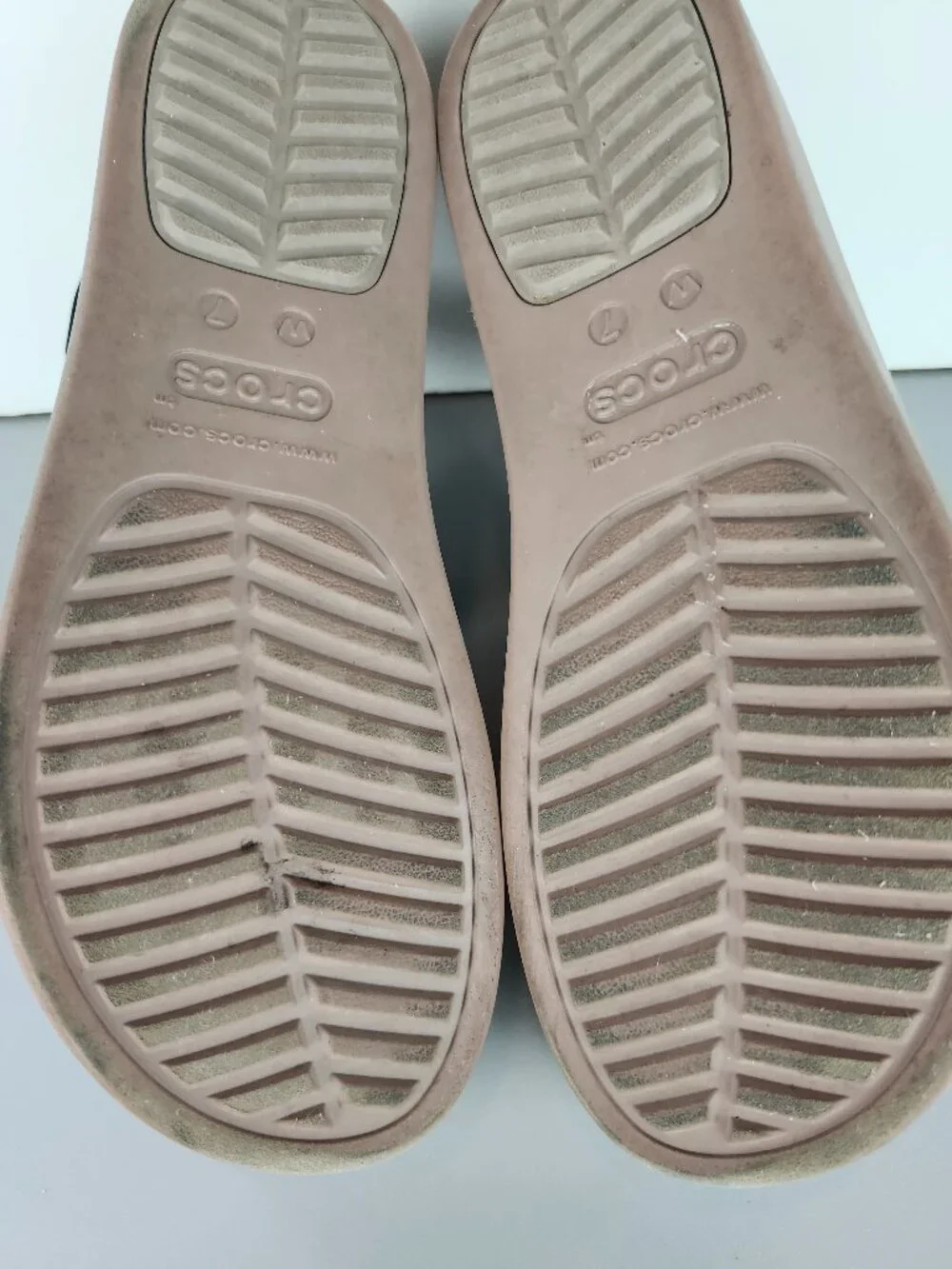 Crocs Brooklyn Low Wedge Sandal - Women Size 7